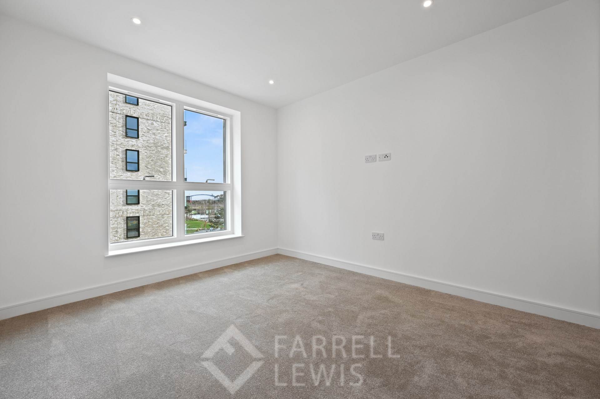 Additional Property Image 2 bedroom Apartment to rent in Southall 7