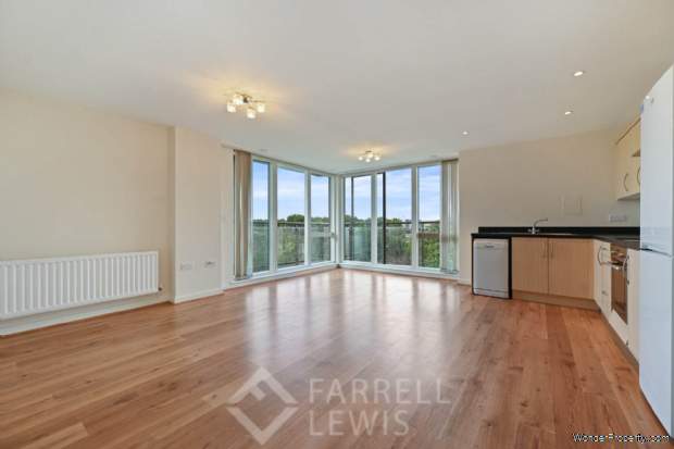 Additional Property Image 2 bedroom Apartment for sale in Brentford 2