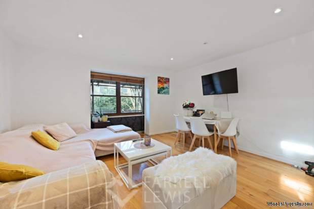 Additional Property Image 1 bedroom Flat for sale in London 3