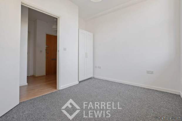 Additional Property Image 1 bedroom Apartment for sale in London 9