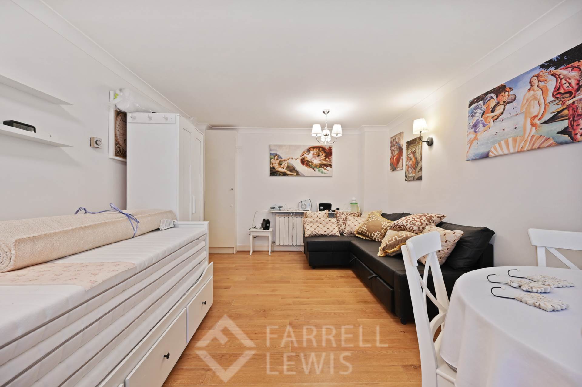 Additional Property Image 1 bedroom Flat for sale in London 3