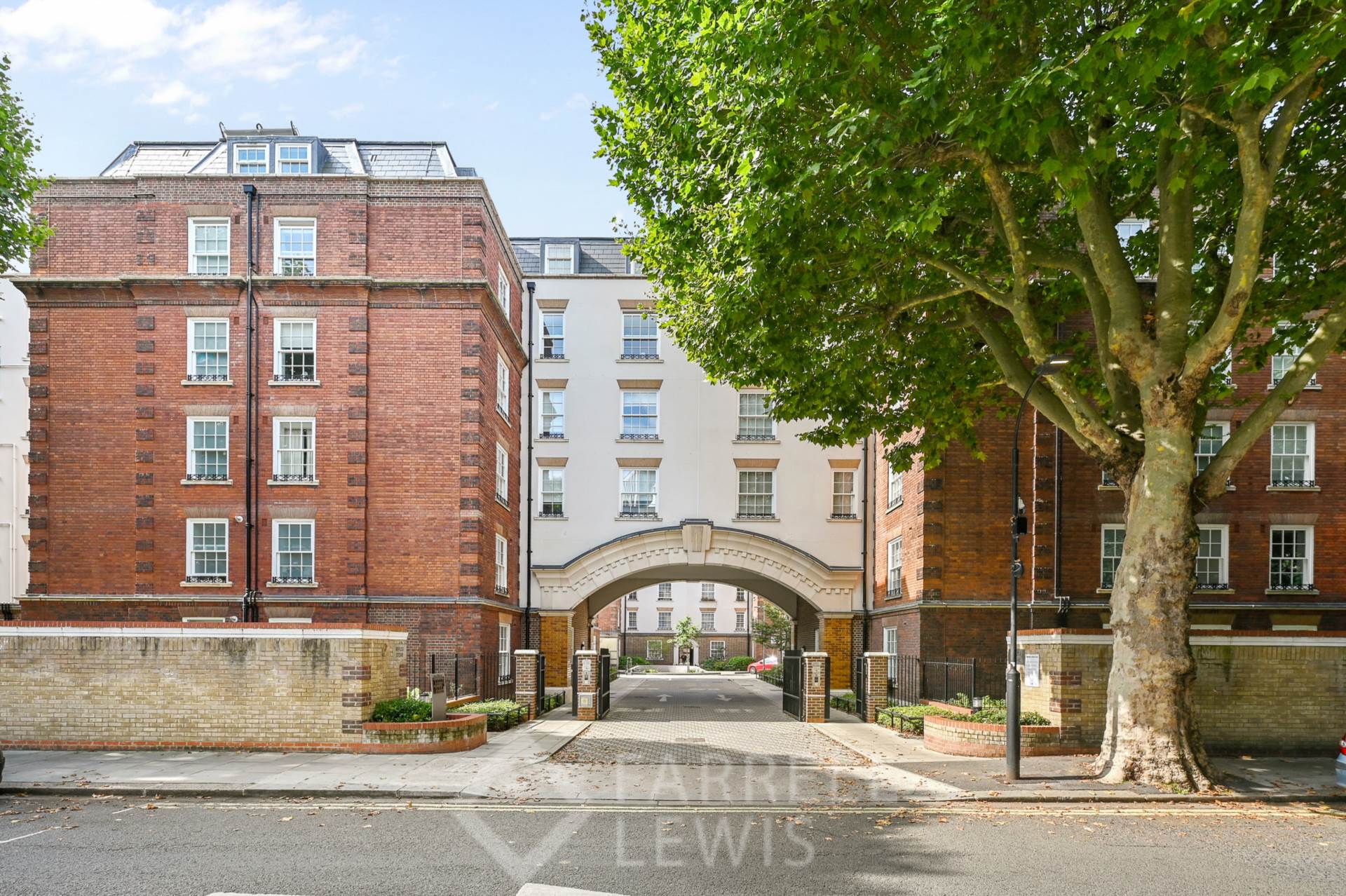 Additional Property Image 2 bedroom Apartment to rent in London 11