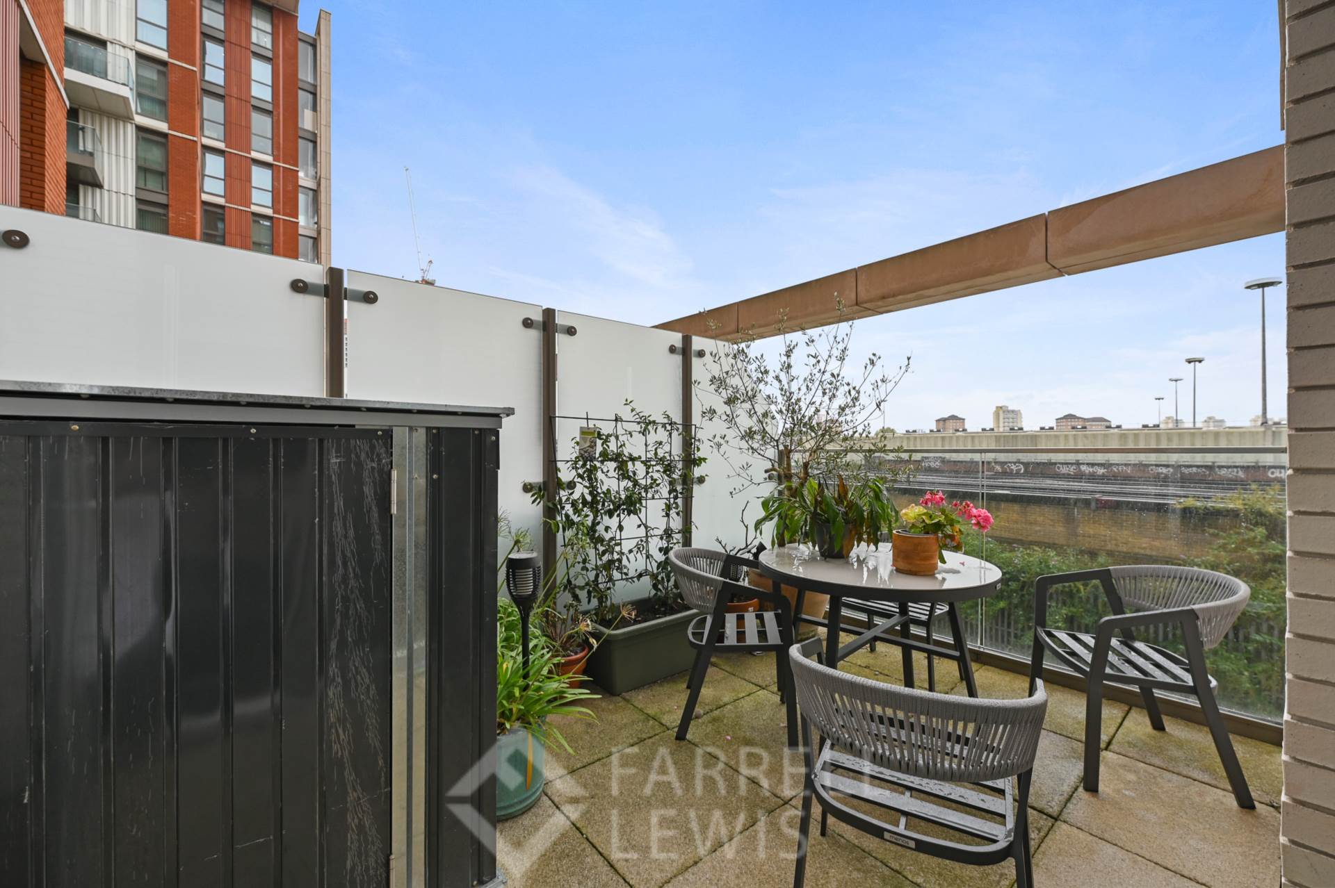 Additional Property Image 2 bedroom Apartment to rent in London 4