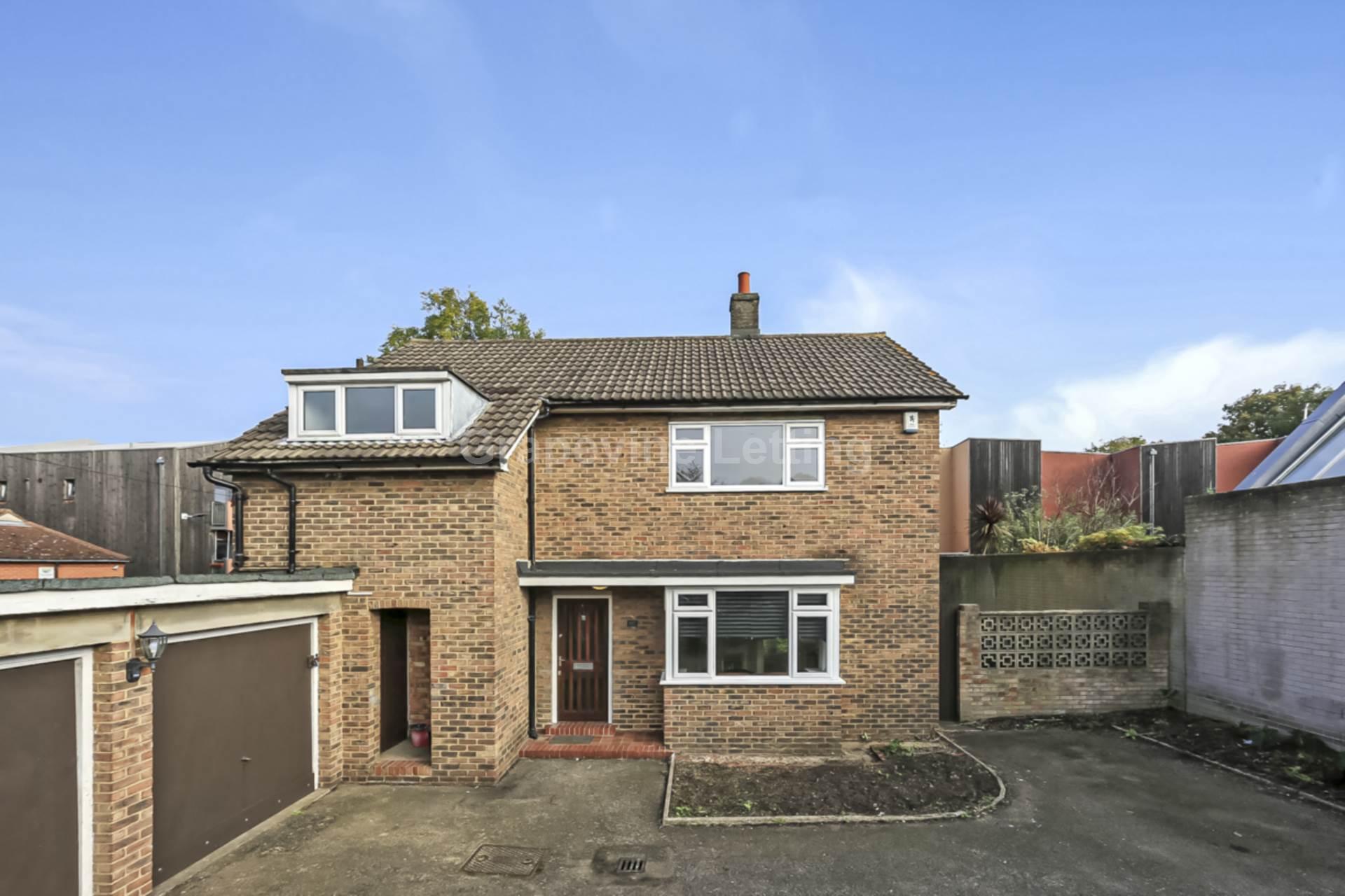 Additional Property Image 4 bedroom Detached to rent in London 2