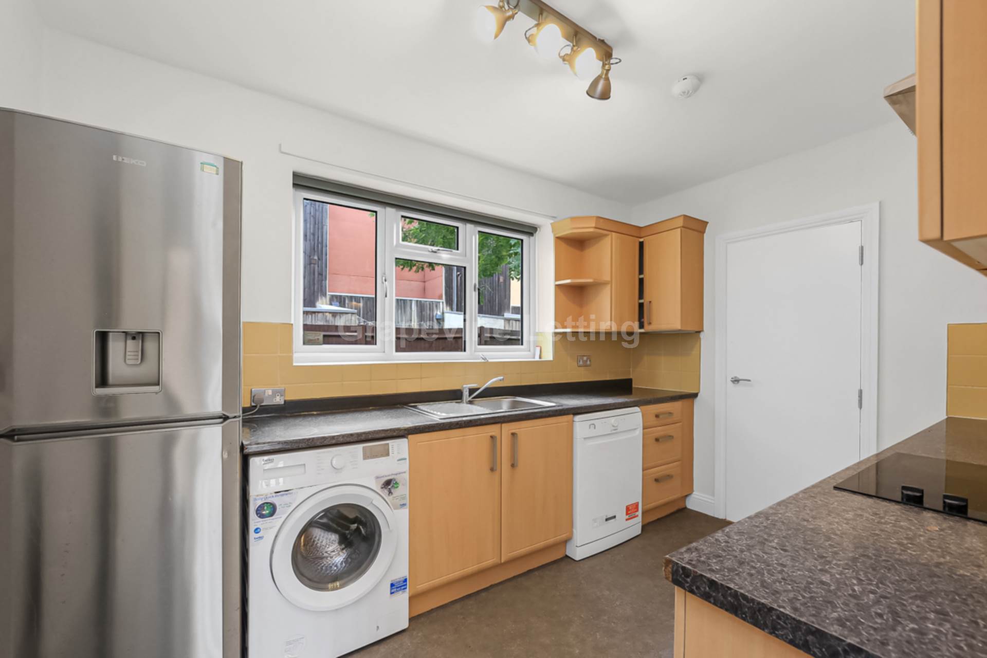 Additional Property Image 4 bedroom Detached to rent in London 4