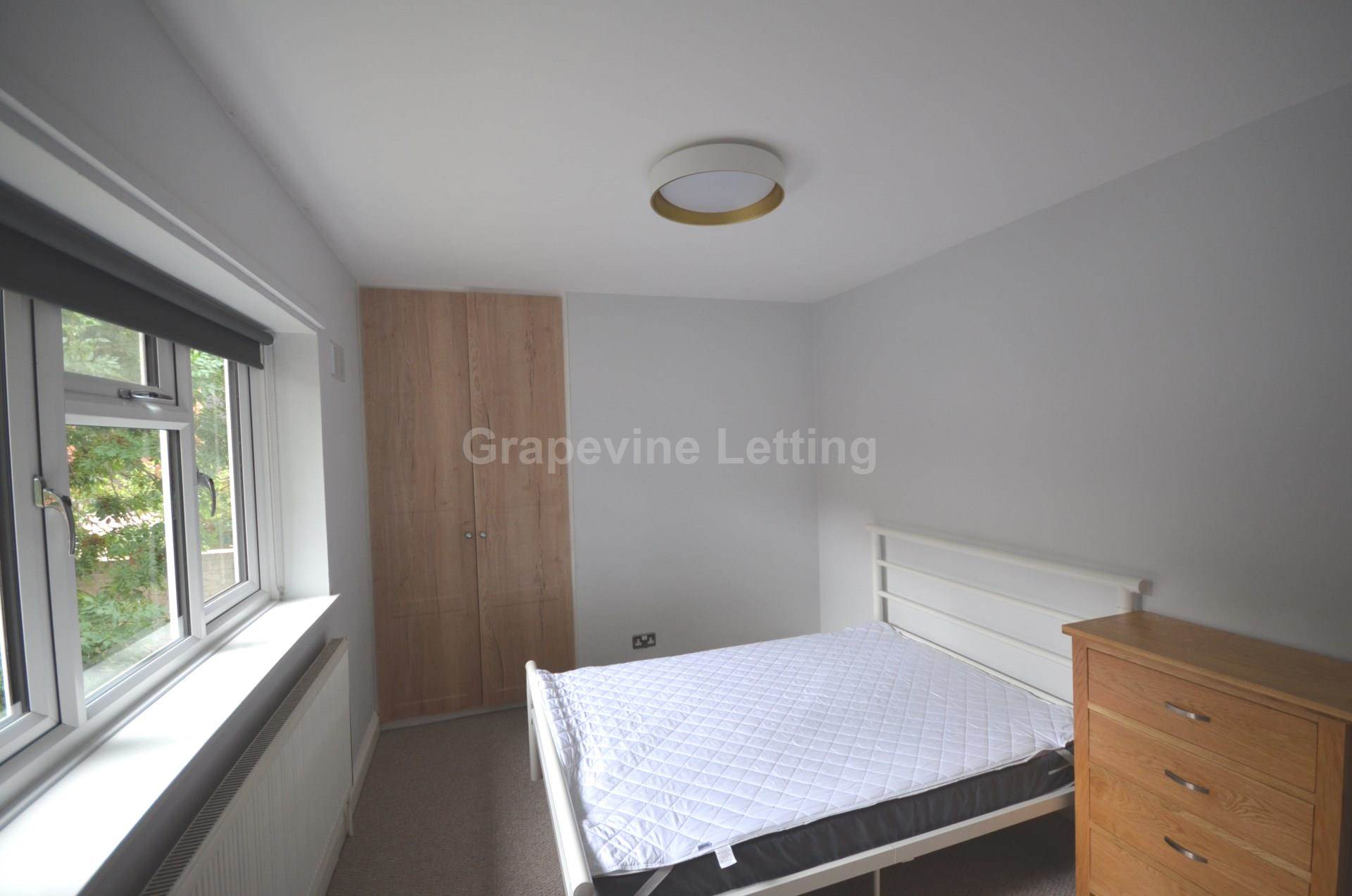 Additional Property Image 4 bedroom Detached to rent in London 11