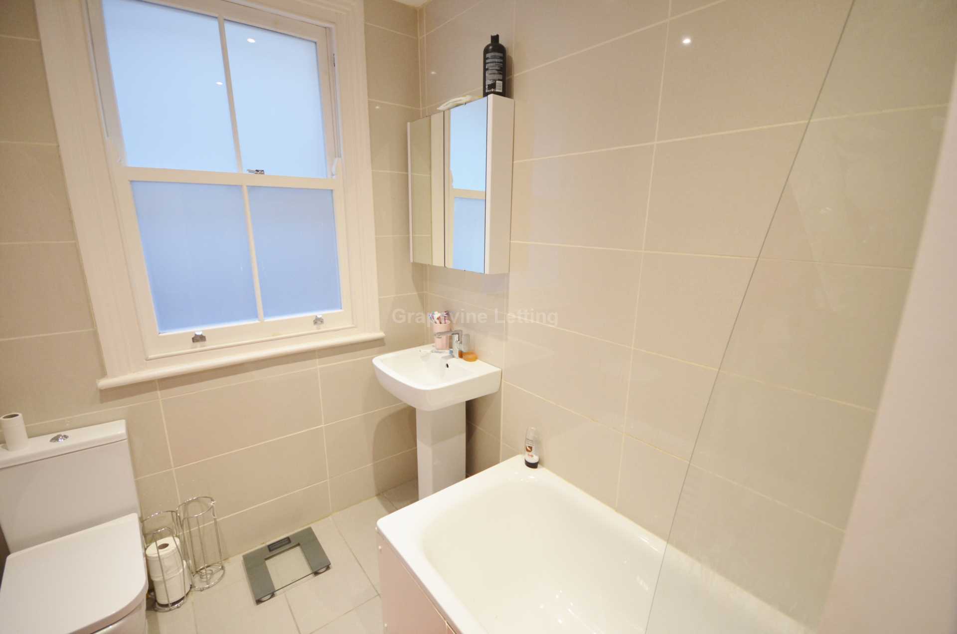 Additional Property Image 3 bedroom Apartment to rent in London 7