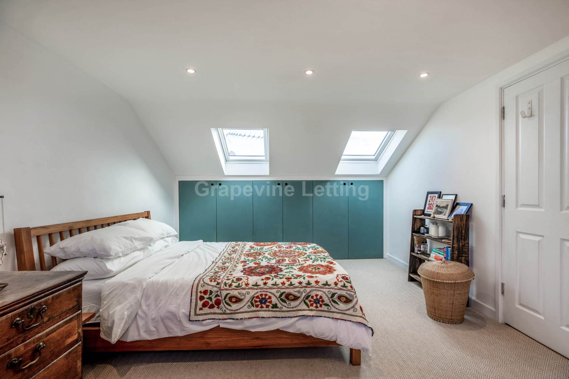 Additional Property Image 3 bedroom Flat to rent in London 10