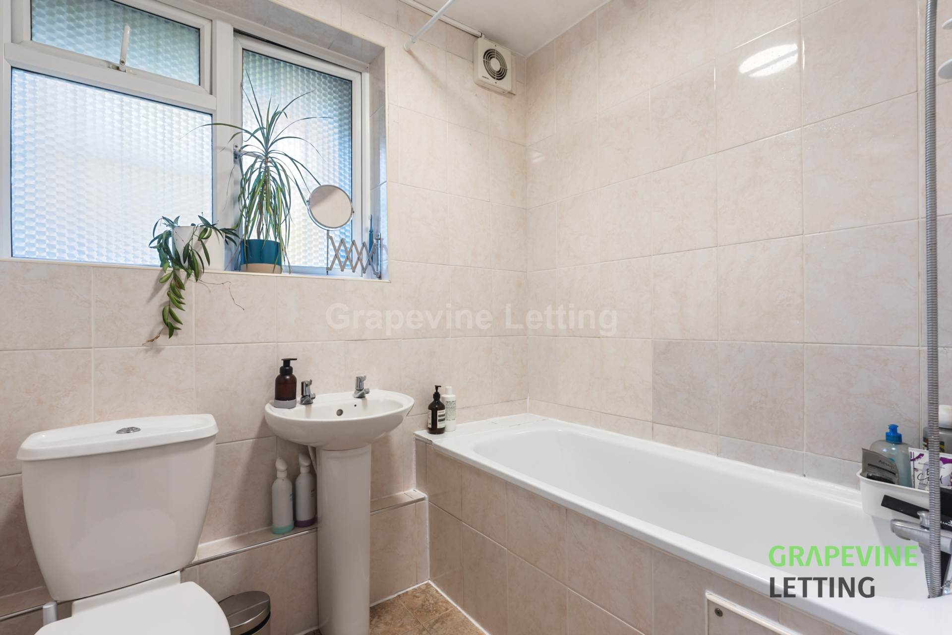 Additional Property Image 2 bedroom Maisonette to rent in London 4