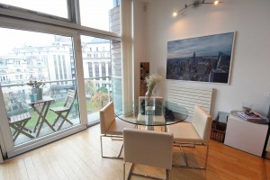2 bedroom Apartment to rent in Manchester