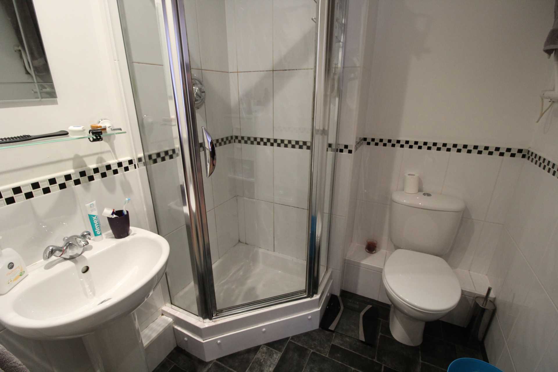 Additional Property Image 2 bedroom Apartment to rent in Manchester 6