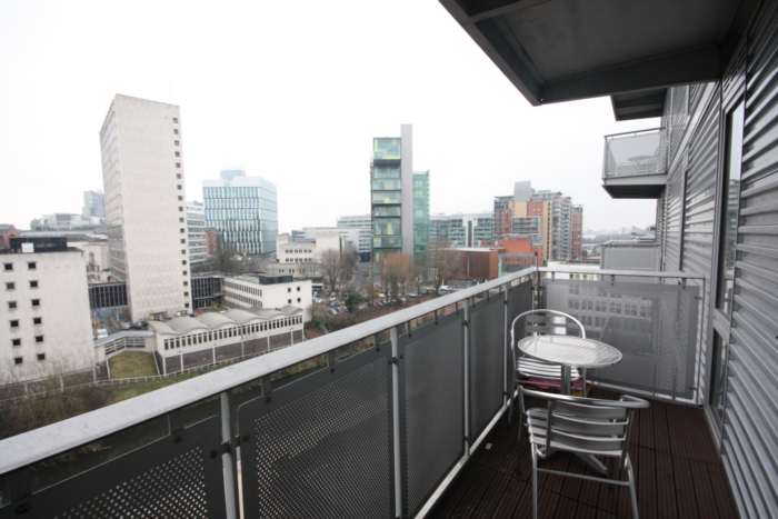 Additional Property Image 2 bedroom Apartment to rent in Manchester 6