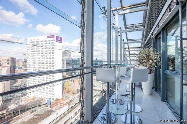 Additional Property Image 3 bedroom Apartment to rent in Manchester 10