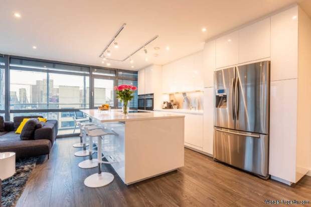 Additional Property Image 2 bedroom Apartment for sale in Manchester 2