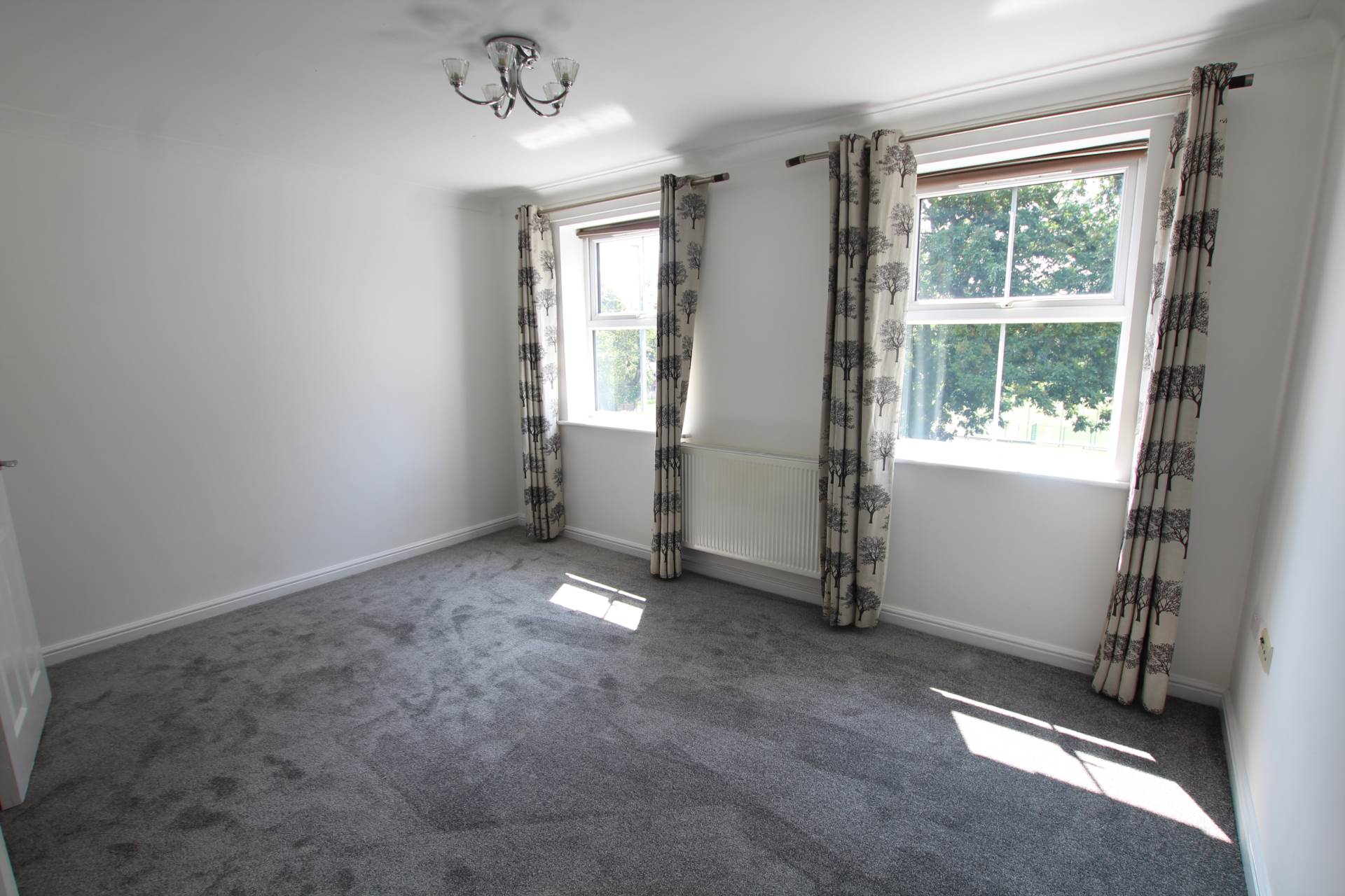 Additional Property Image 4 bedroom Semi Detached to rent in Salford 11