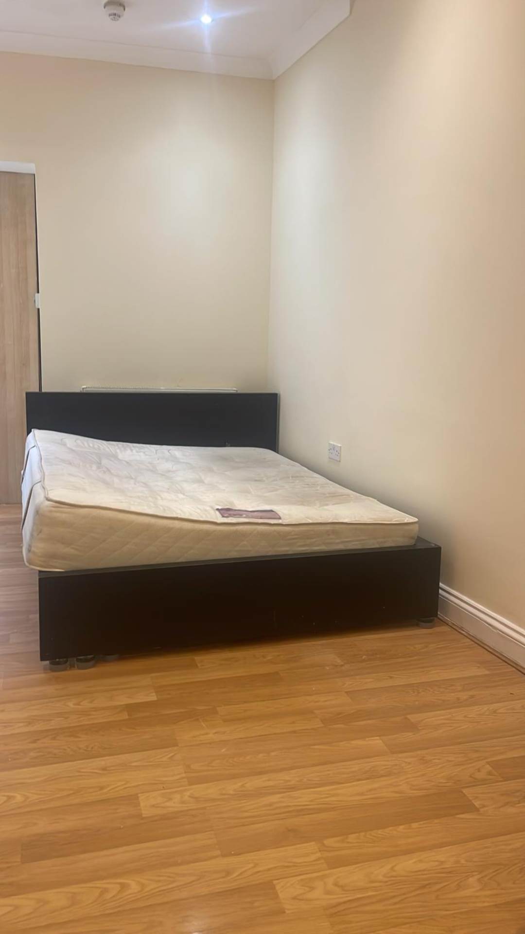 Additional Property Image 0 bedroom Studio to rent in London 8