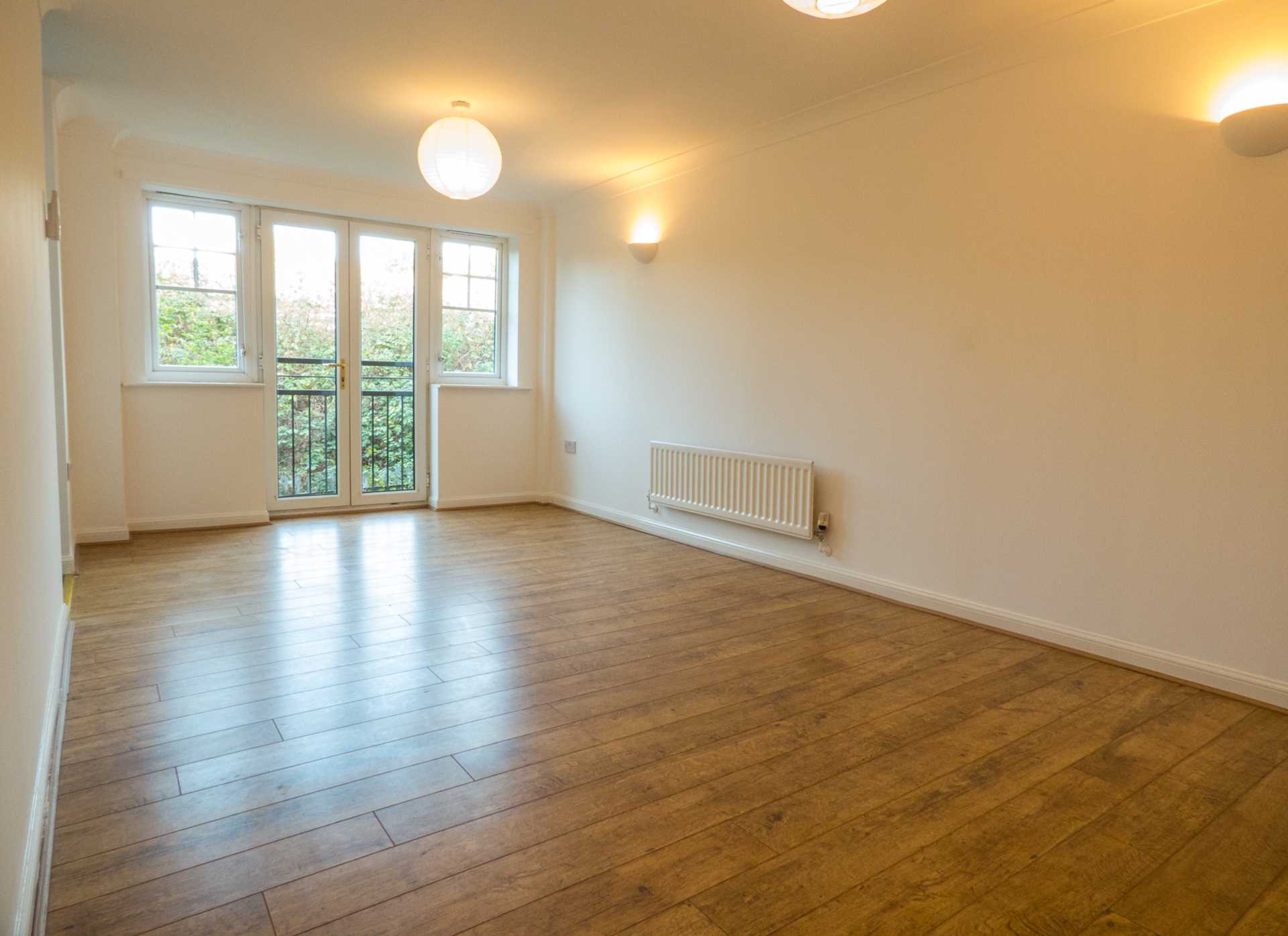 Additional Property Image 2 bedroom Apartment for sale in Oxford 2