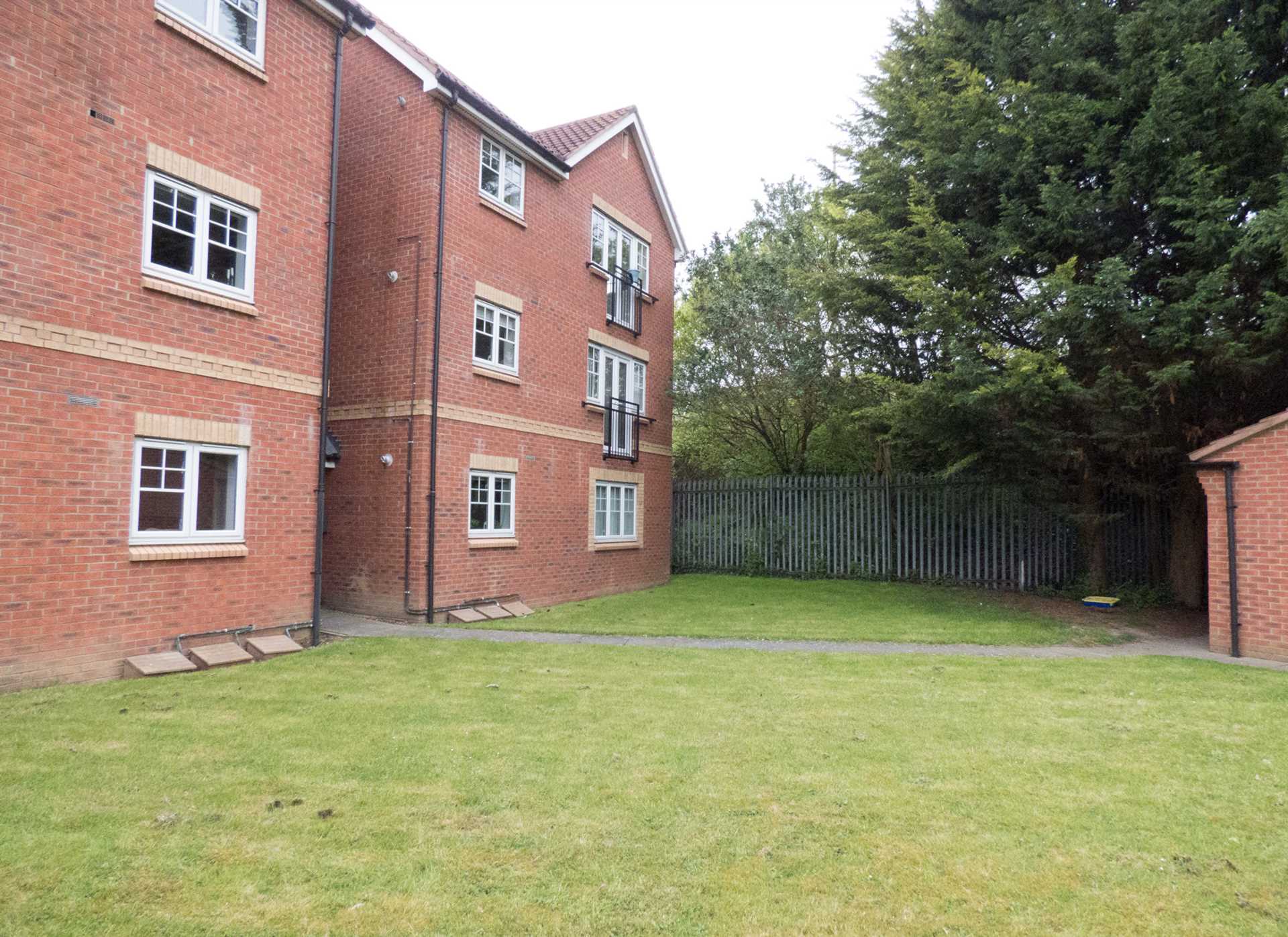 Additional Property Image 2 bedroom Apartment for sale in Oxford 7