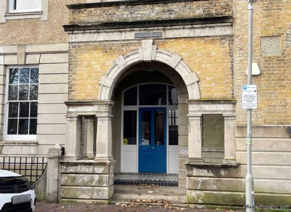 Additional Property Image 3 bedroom Apartment to rent in Brighton 11