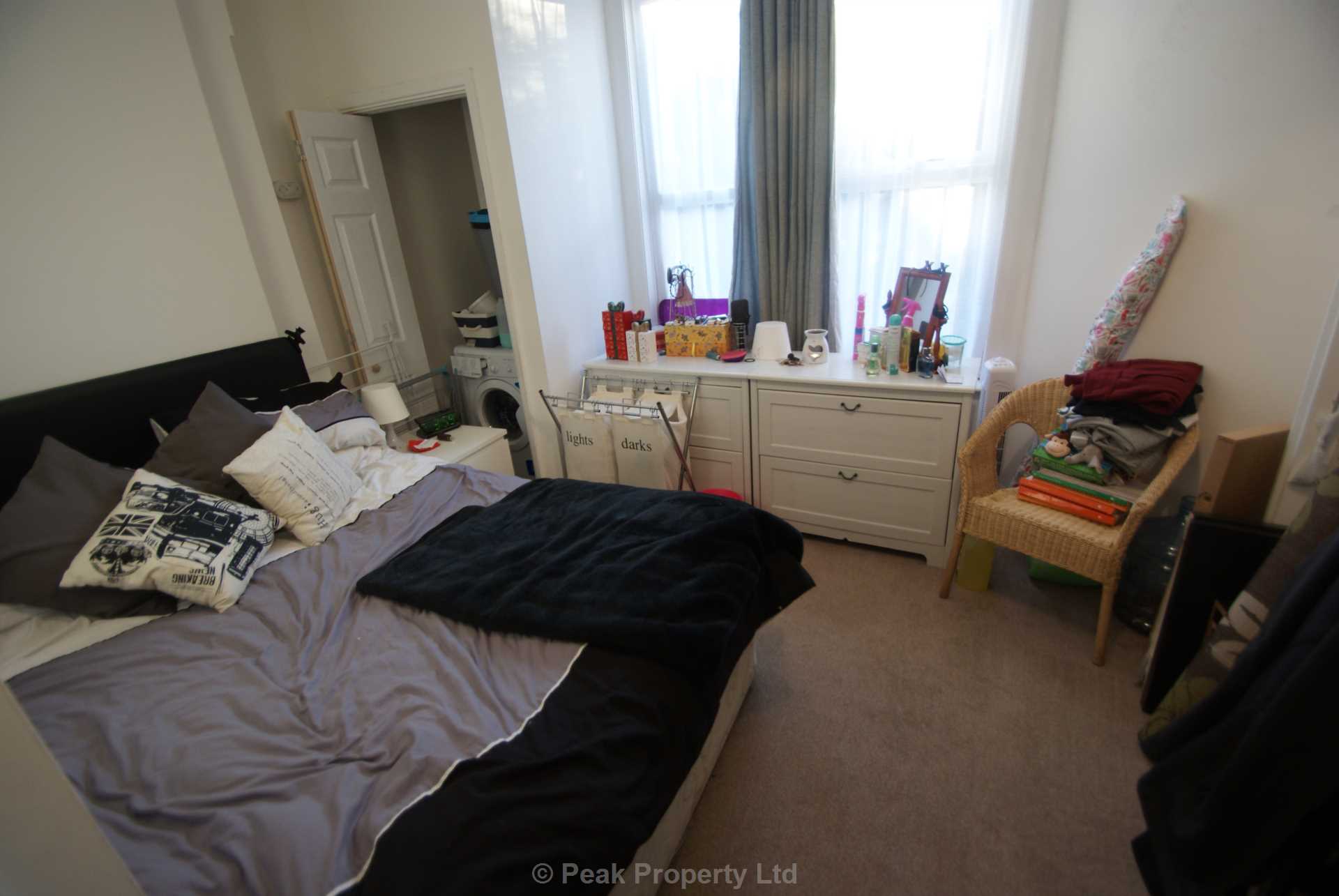 Additional Property Image 1 bedroom Flat to rent in Westcliff On Sea 7