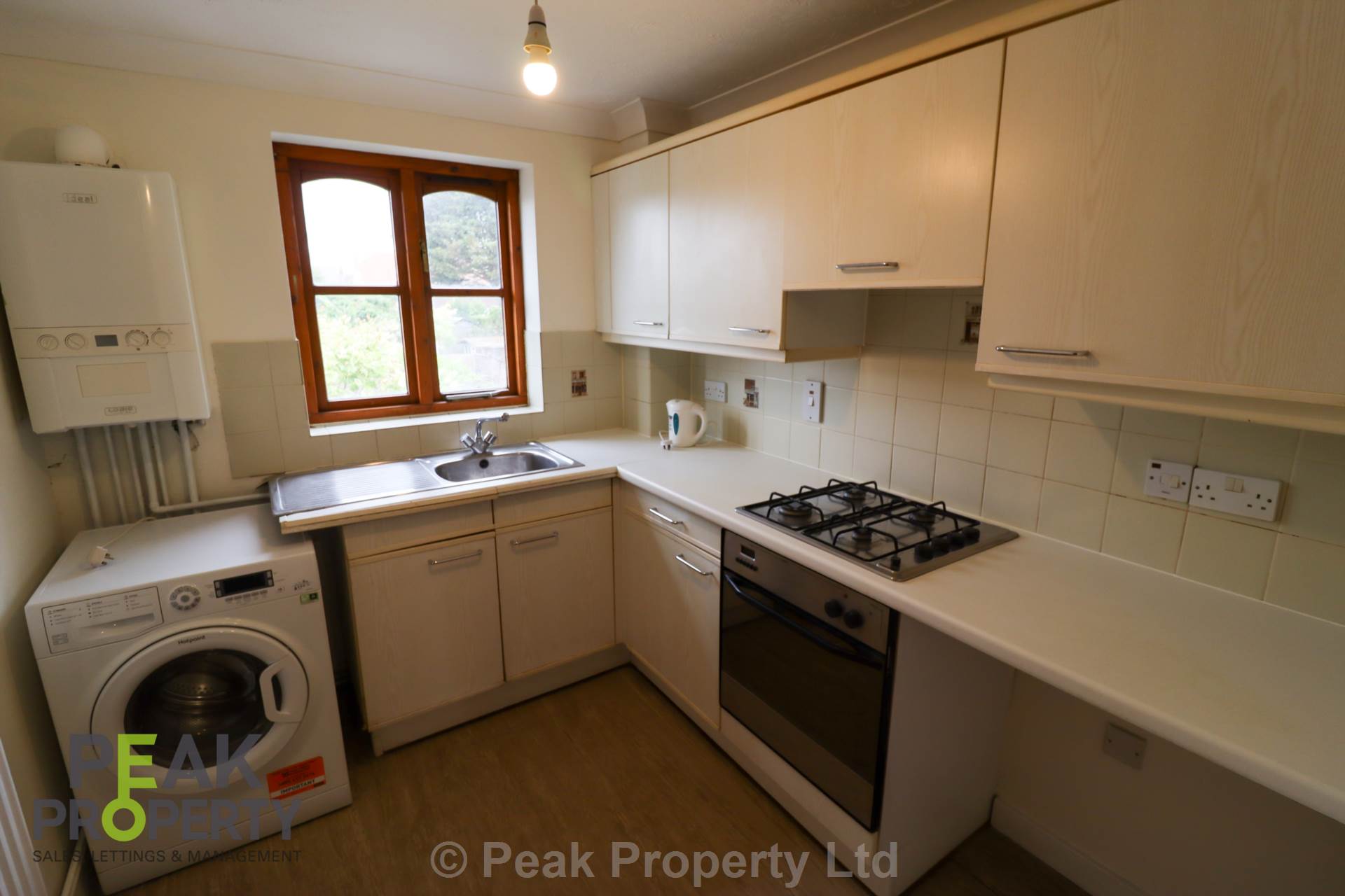 Additional Property Image 1 bedroom Flat to rent in Southend On Sea 2