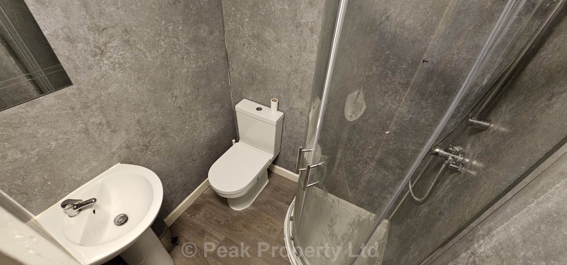 Additional Property Image 3 bedroom Terraced for sale in Southend On Sea 5