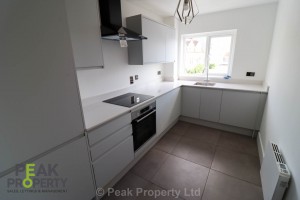 2 bedroom Apartment to rent in Westcliff On Sea