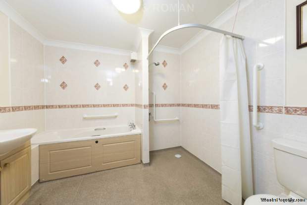 Additional Property Image 1 bedroom Retirement Property for sale in West Byfleet 5