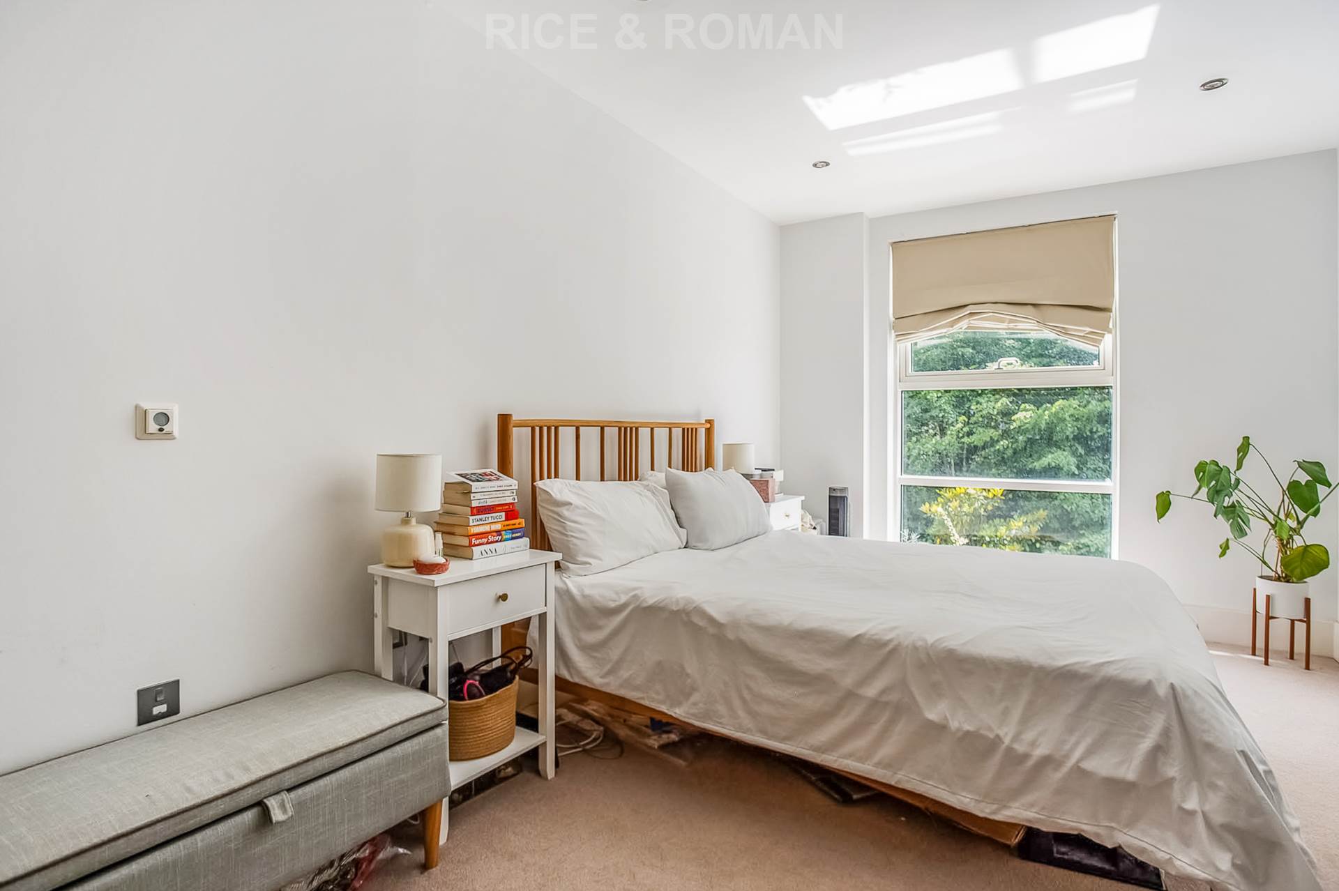 Additional Property Image 2 bedroom Apartment to rent in London 9
