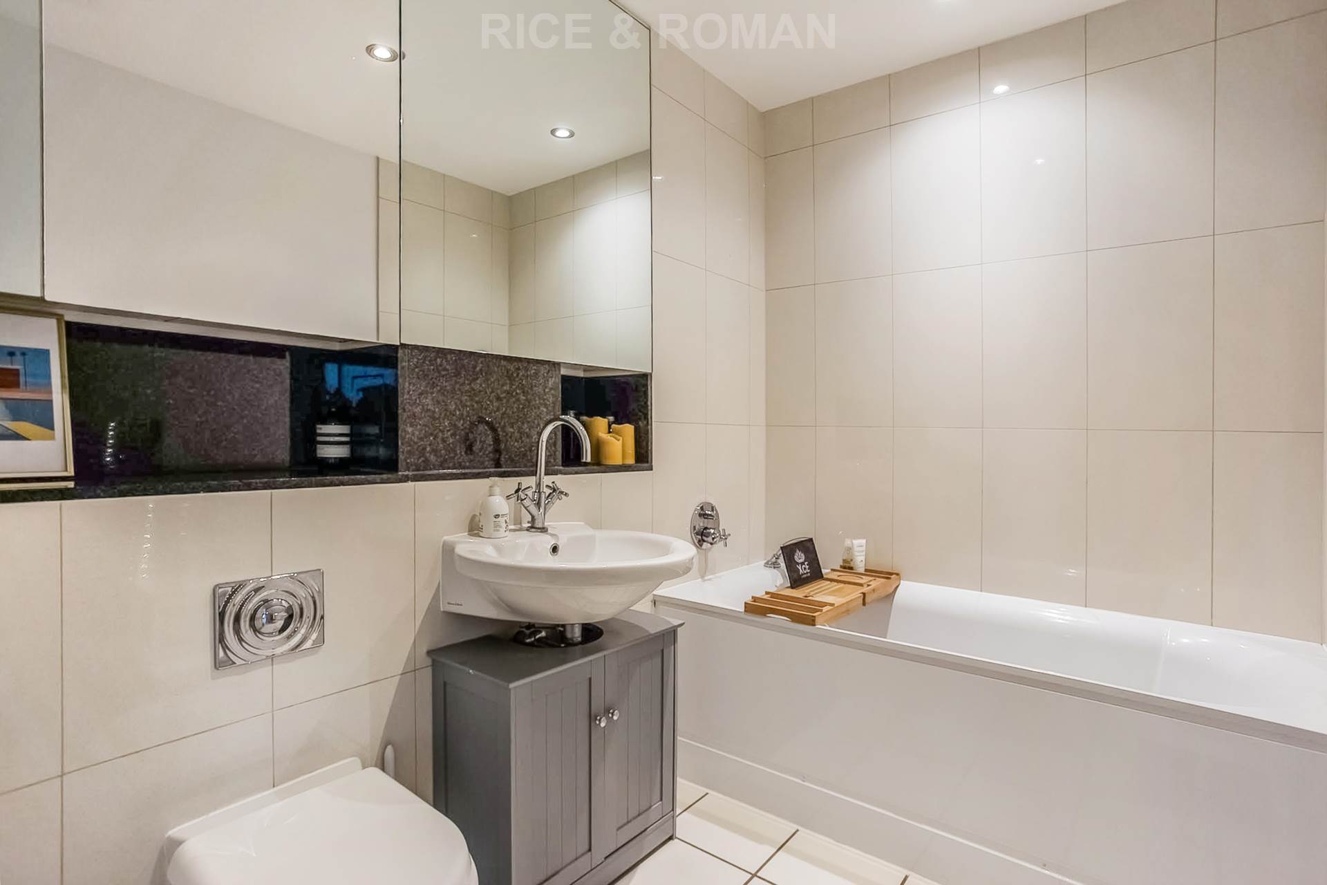 Additional Property Image 2 bedroom Apartment to rent in London 13