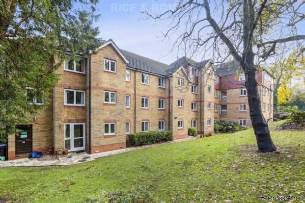Additional Property Image 1 bedroom Retirement Property for sale in Epsom 14