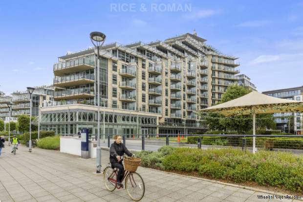 Additional Property Image 2 bedroom Apartment for sale in London 14