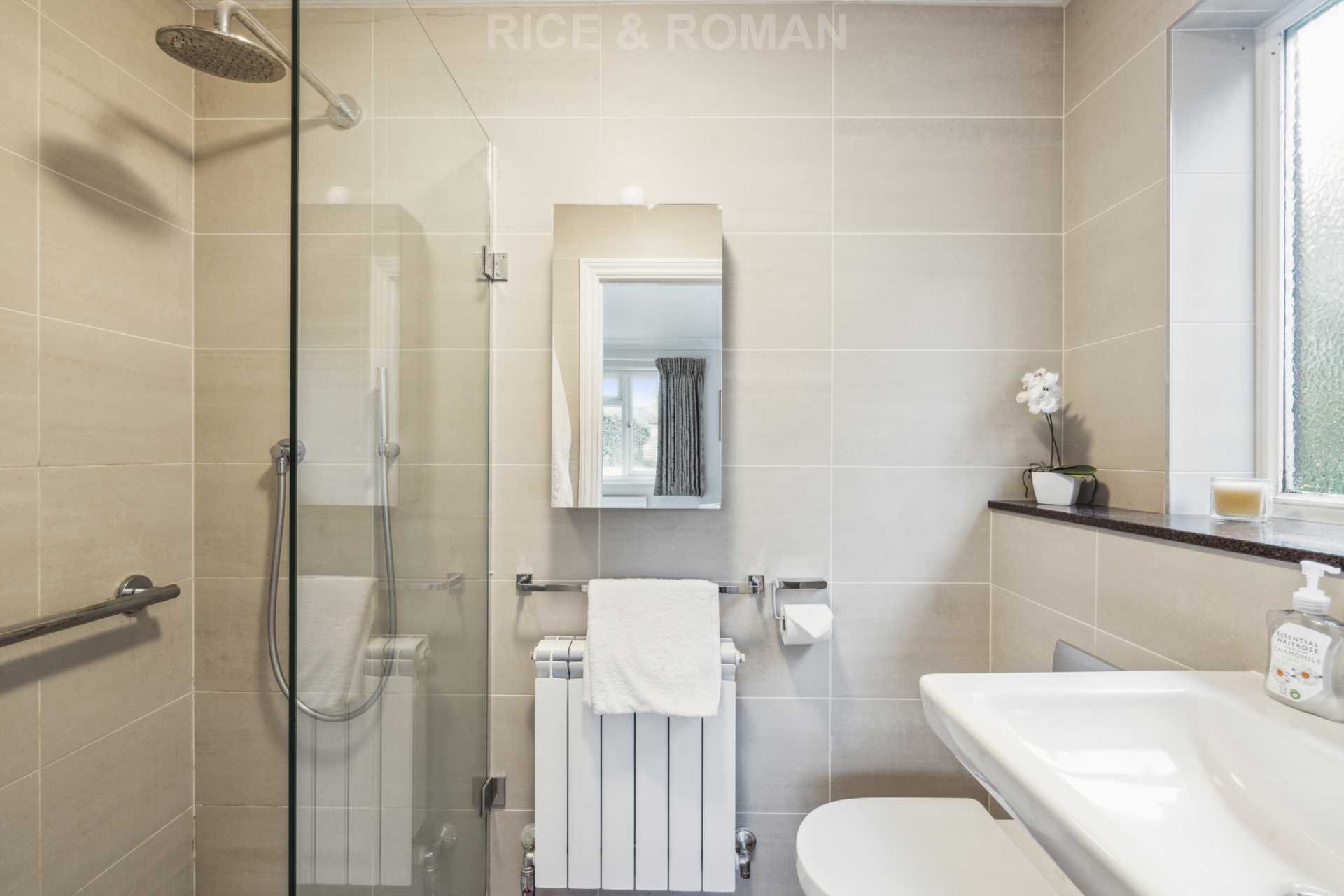 Additional Property Image 5 bedroom Bungalow for sale in Ascot 14