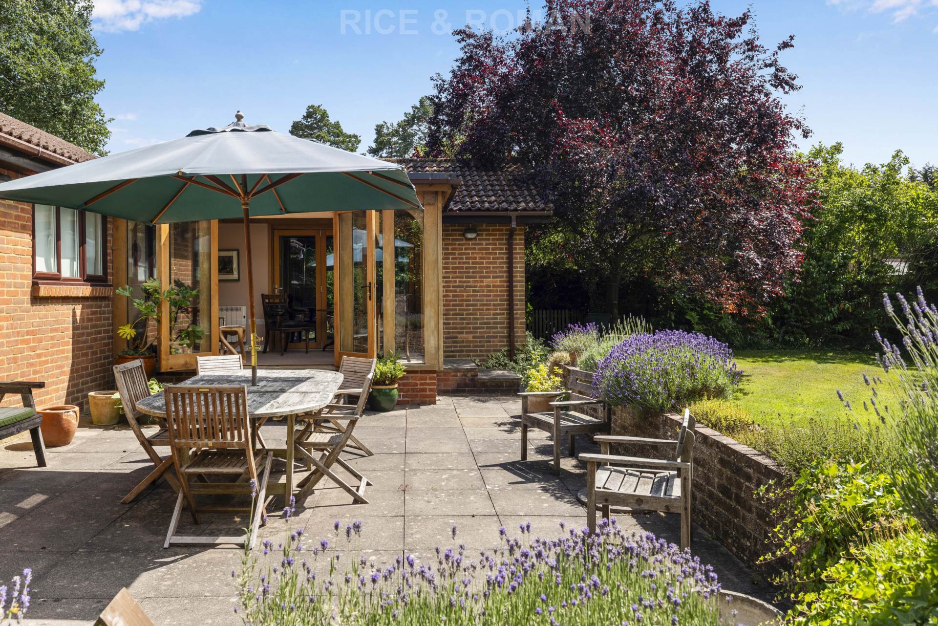 Additional Property Image 5 bedroom Bungalow for sale in Ascot 16