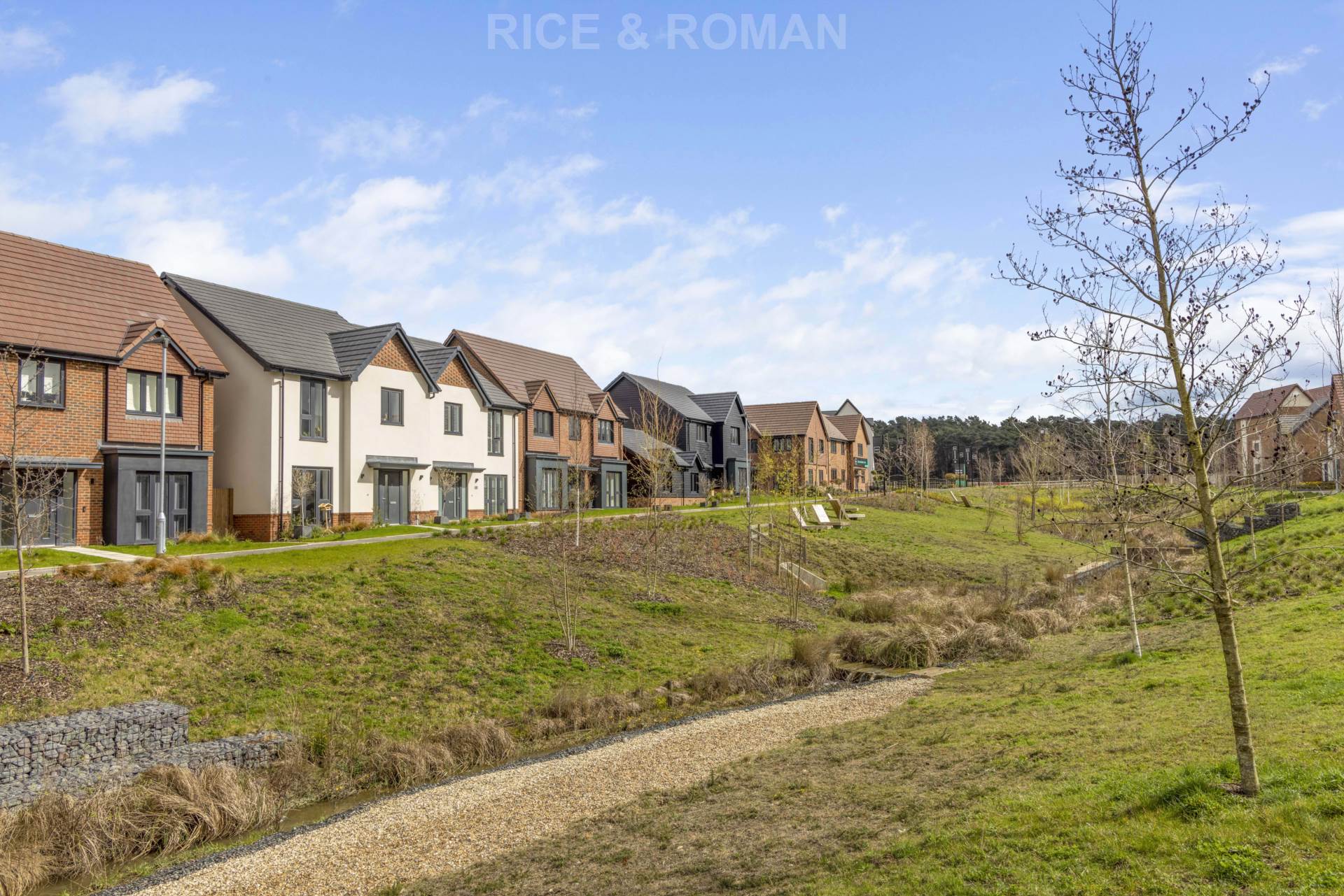 Additional Property Image 4 bedroom Detached for sale in Crowthorne 2