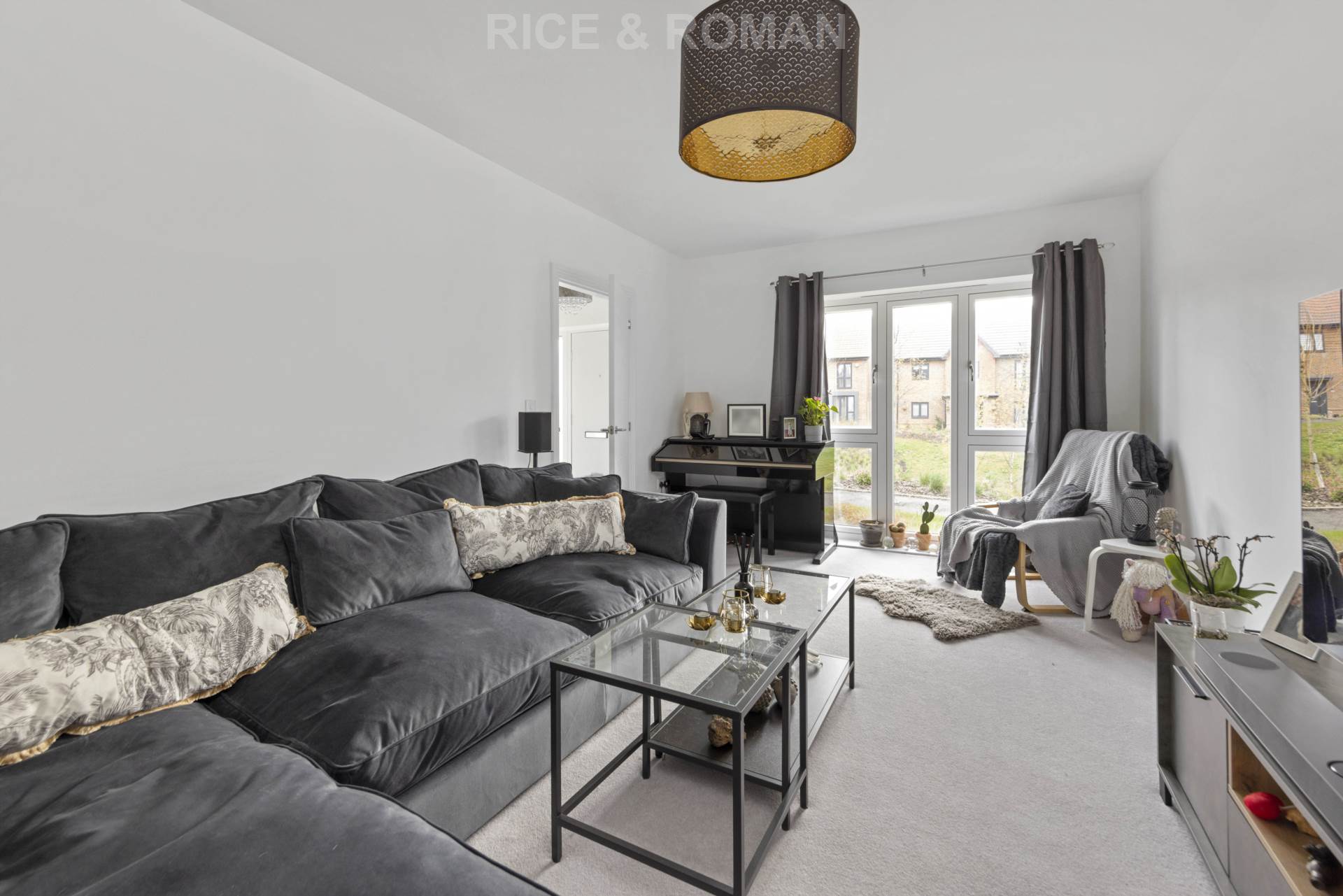 Additional Property Image 4 bedroom Detached for sale in Crowthorne 13