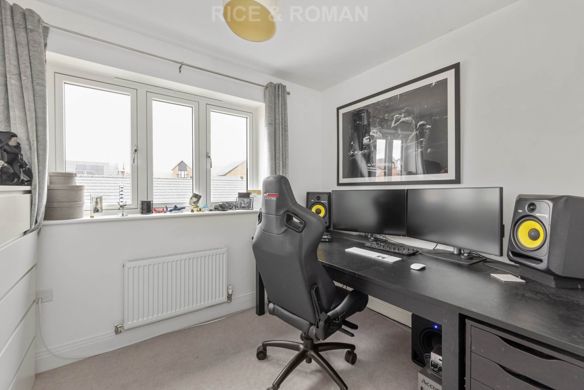 Additional Property Image 4 bedroom Detached for sale in Crowthorne 19