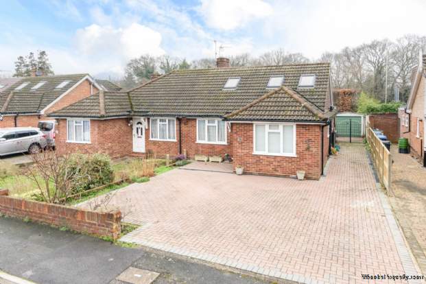 4 bedroom Semi Detached Bungalow for sale in West Byfleet