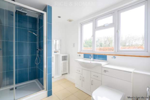 Additional Property Image 4 bedroom Semi Detached Bungalow for sale in West Byfleet 17