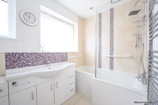Additional Property Image 4 bedroom Semi Detached Bungalow for sale in West Byfleet 12