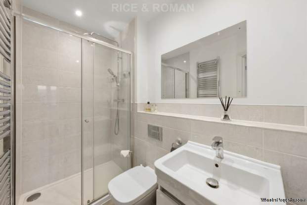 Additional Property Image 4 bedroom Detached for sale in Crowthorne 14