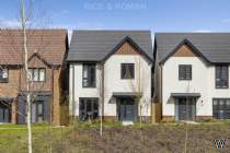 4 bedroom Detached for sale in Crowthorne