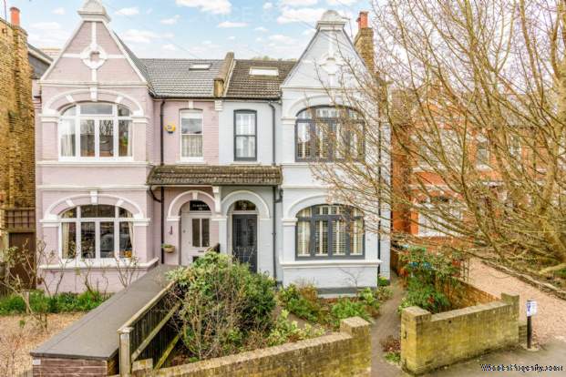 4 bedroom Semi Detached for sale in Teddington