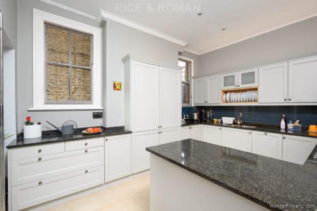 Additional Property Image 4 bedroom Semi Detached for sale in Teddington 6