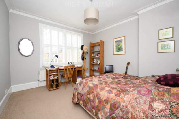 Additional Property Image 4 bedroom Semi Detached for sale in Teddington 13