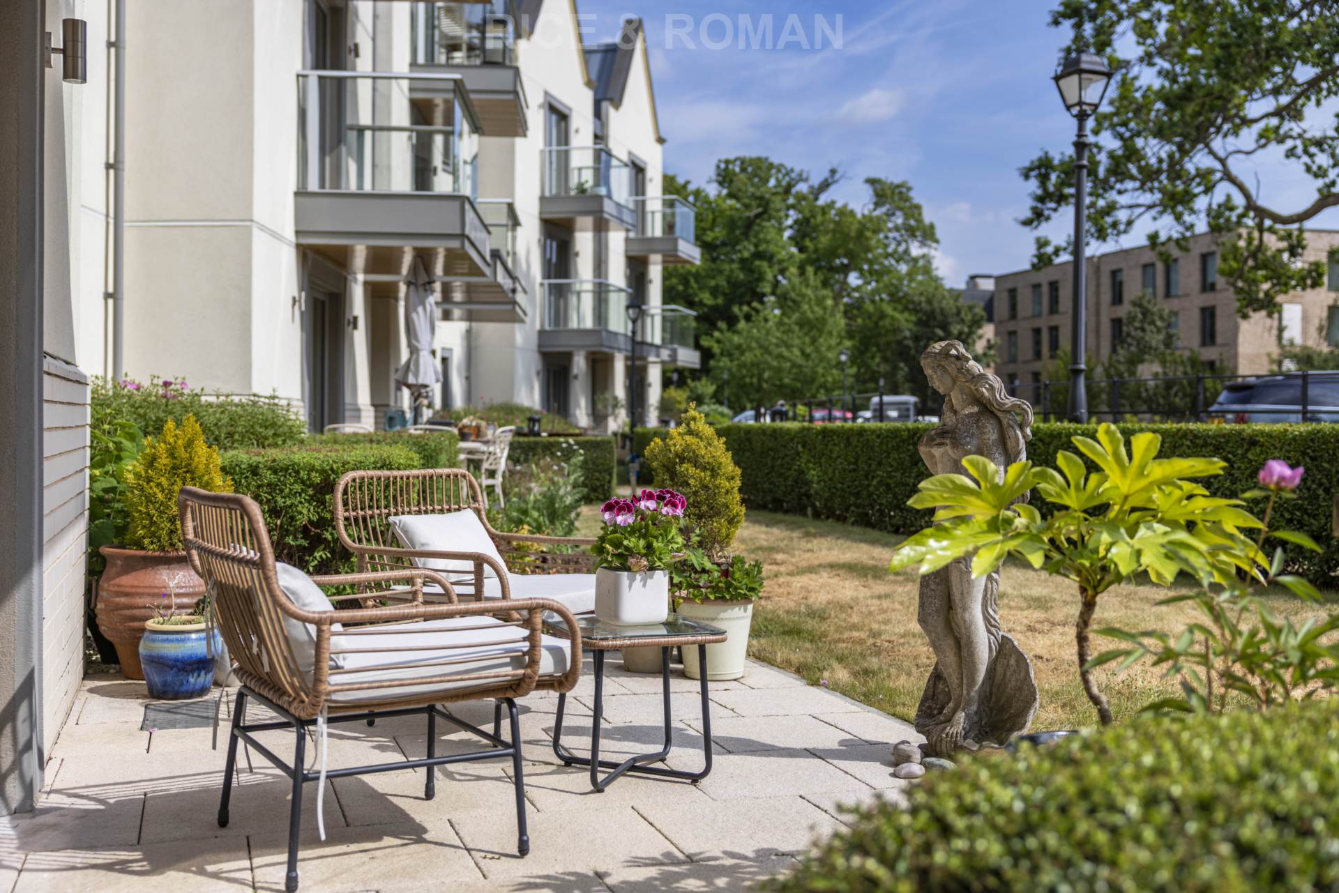 Additional Property Image 2 bedroom Retirement Property for sale in Egham 2