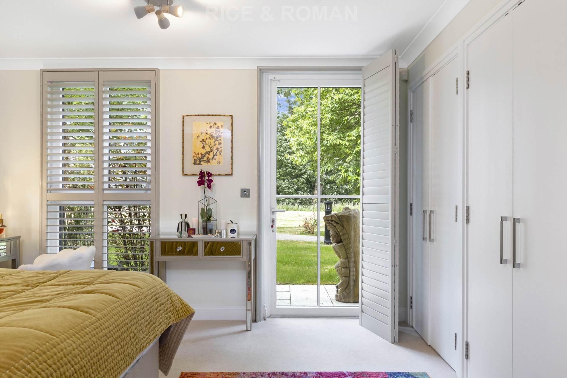 Additional Property Image 2 bedroom Retirement Property for sale in Egham 10