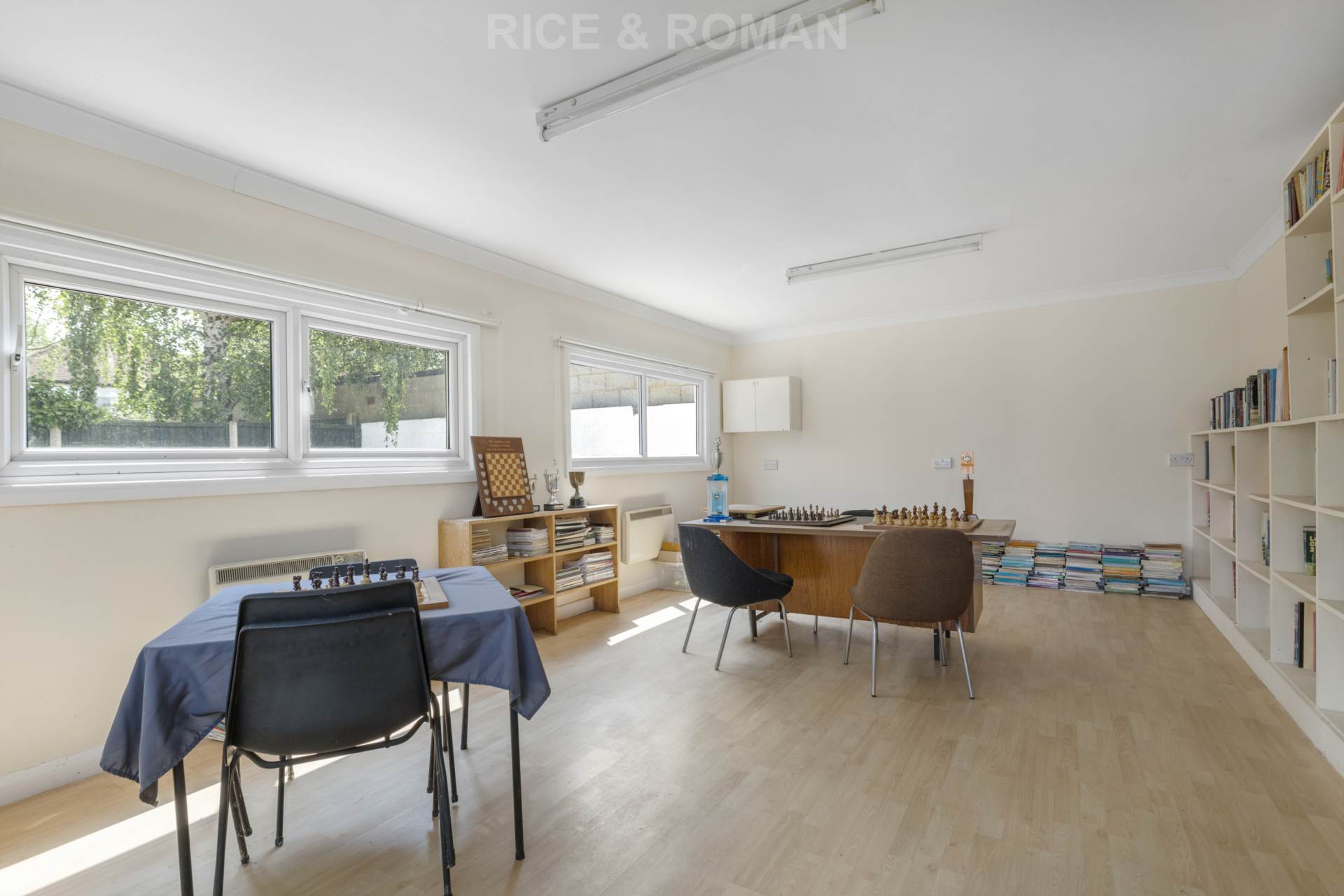Additional Property Image 3 bedroom Semi Detached Bungalow for sale in Twickenham 14