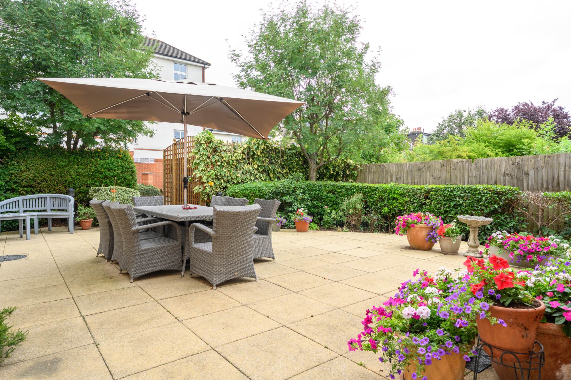 Additional Property Image 2 bedroom Retirement Property to rent in London 3