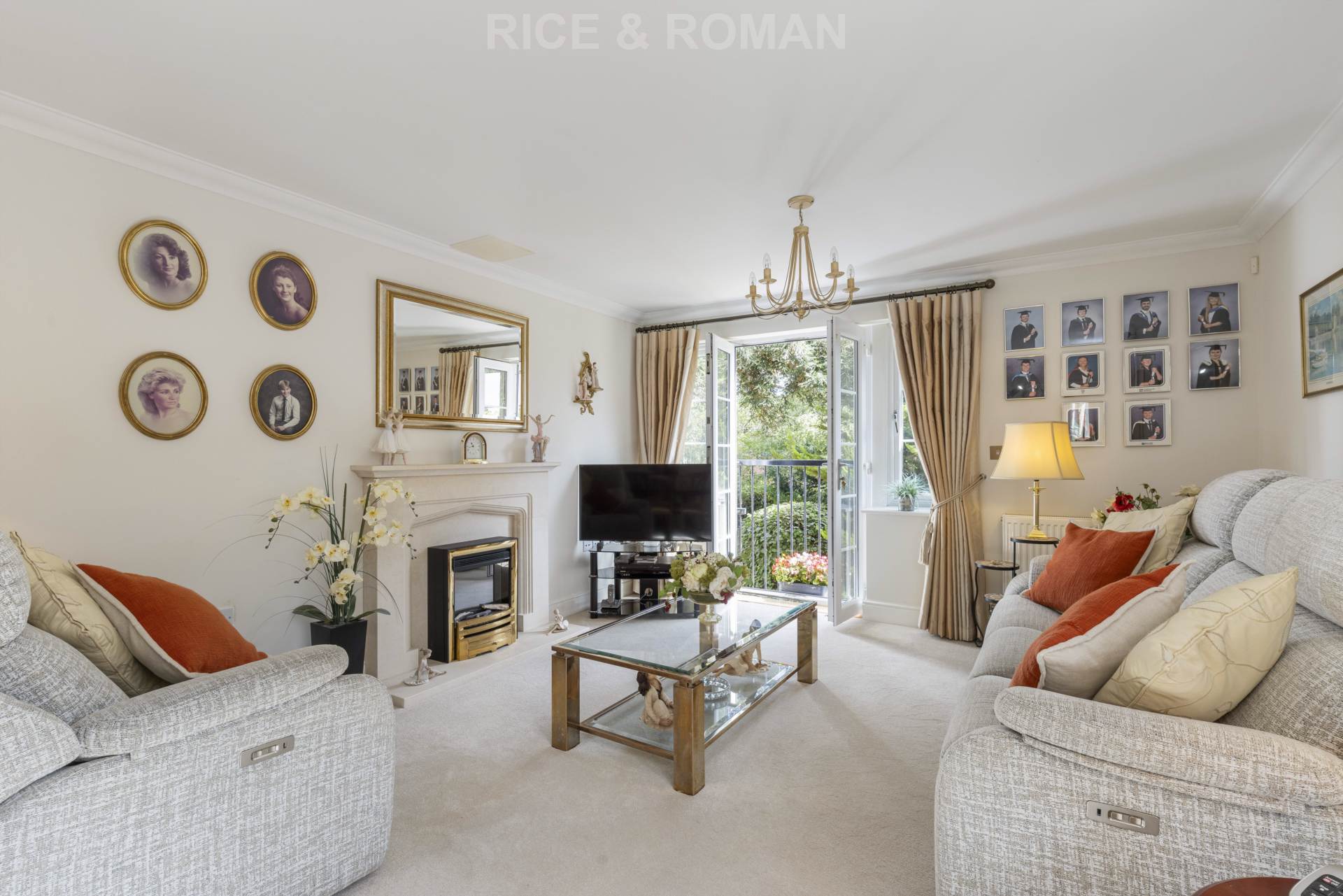 Additional Property Image 2 bedroom Retirement Property for sale in Cobham 2